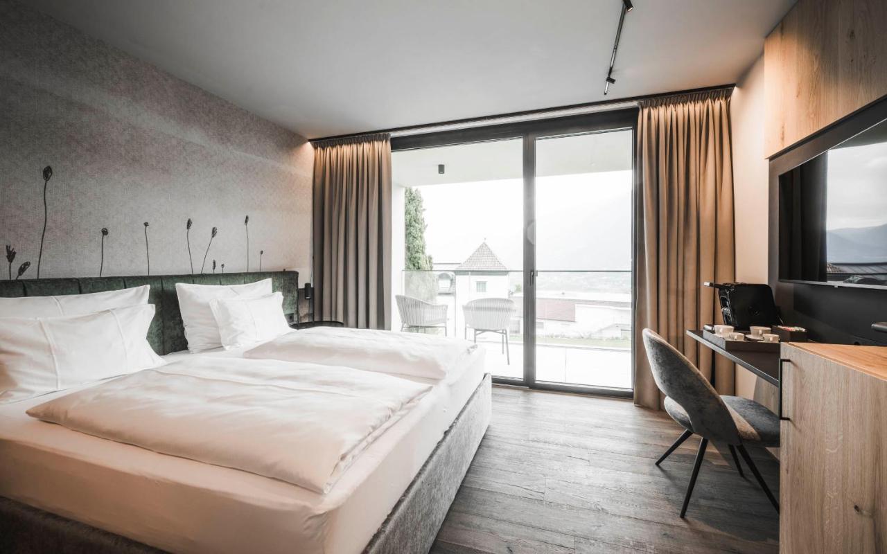 Somvita Suites Тіроло Екстер'єр фото