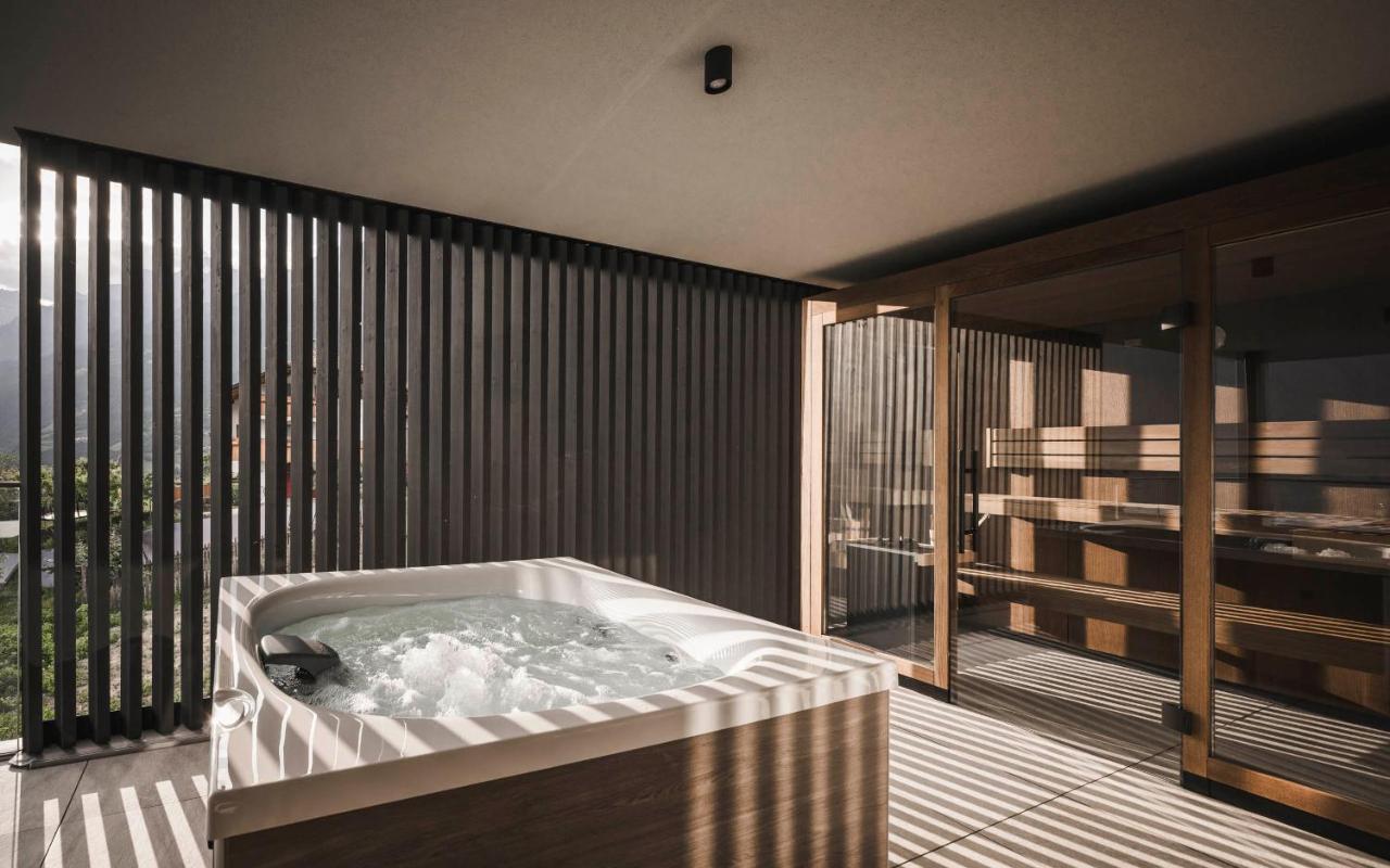 Somvita Suites Тіроло Екстер'єр фото