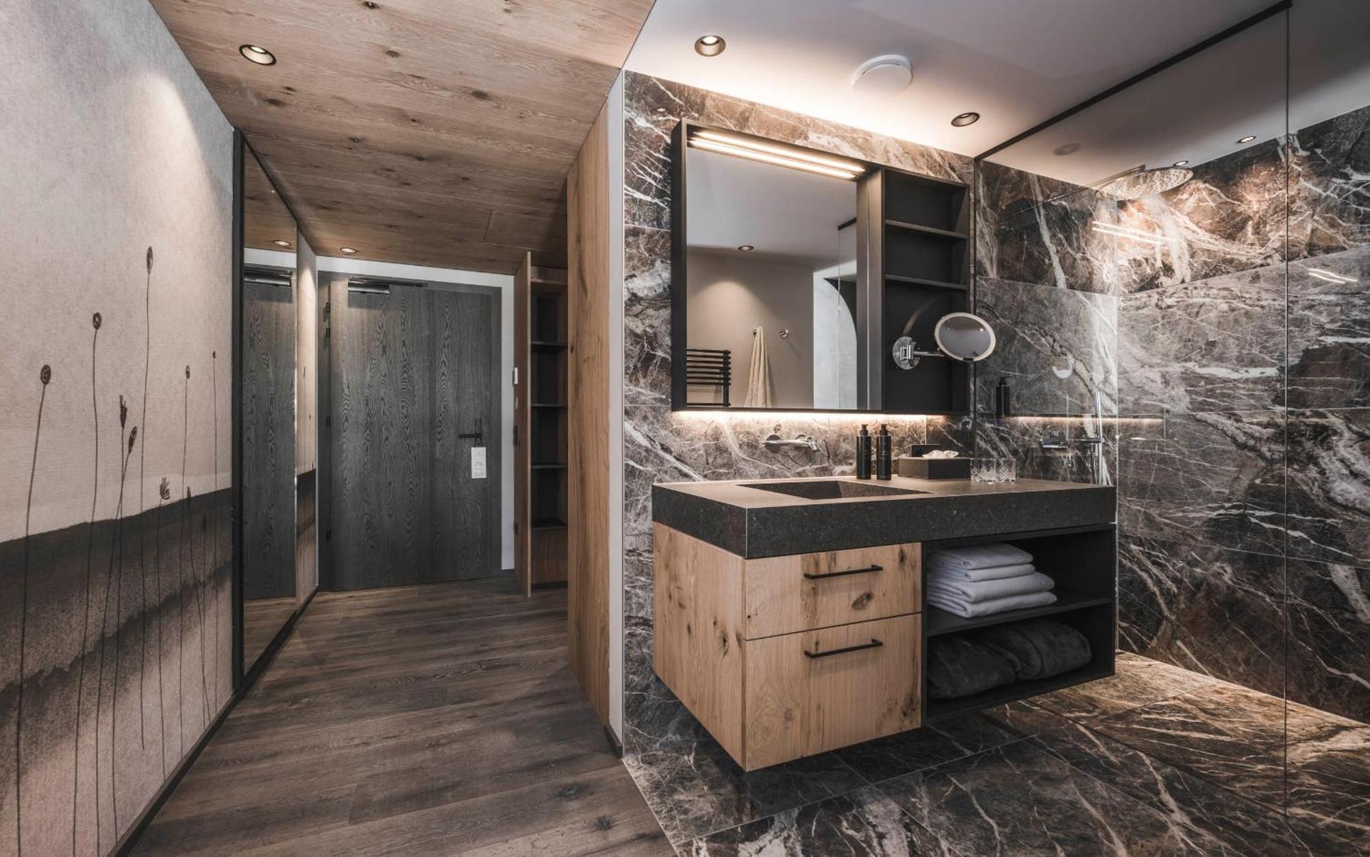 Somvita Suites Тіроло Екстер'єр фото